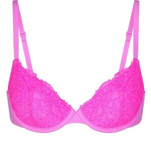 SKIMS Pink Lace Bra